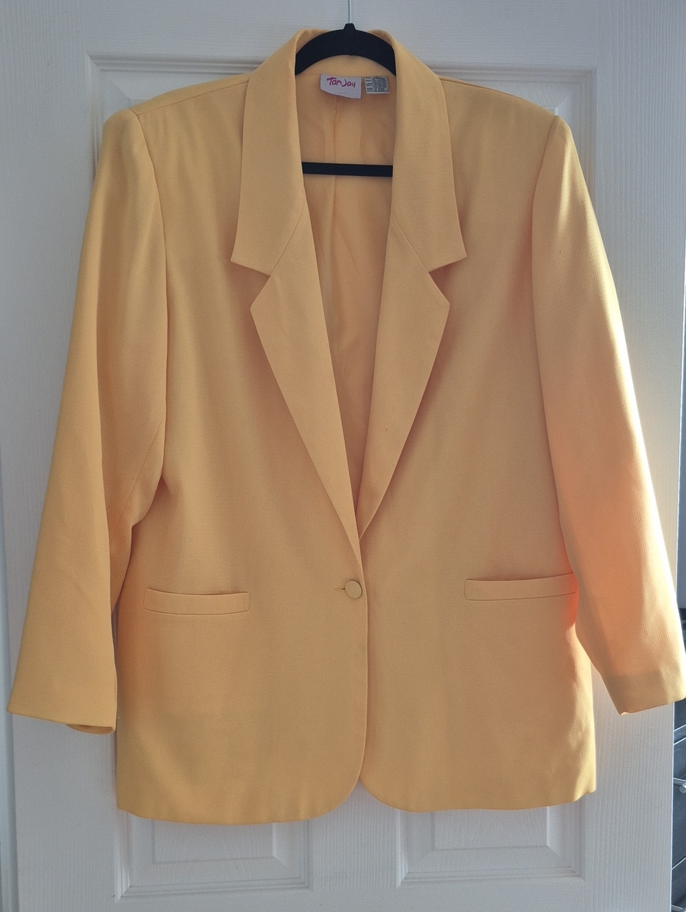 Toni Joy Soft Yellow Single-Button Women's Blazer